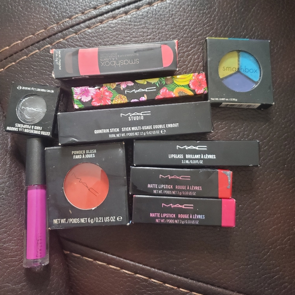 MAC and Smashbox bundle